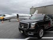 Connect with the finest airport limo service now!